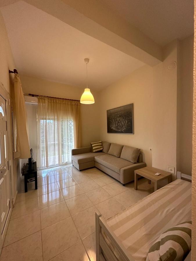 Venice Studios & Apartments Stavros  Luaran gambar