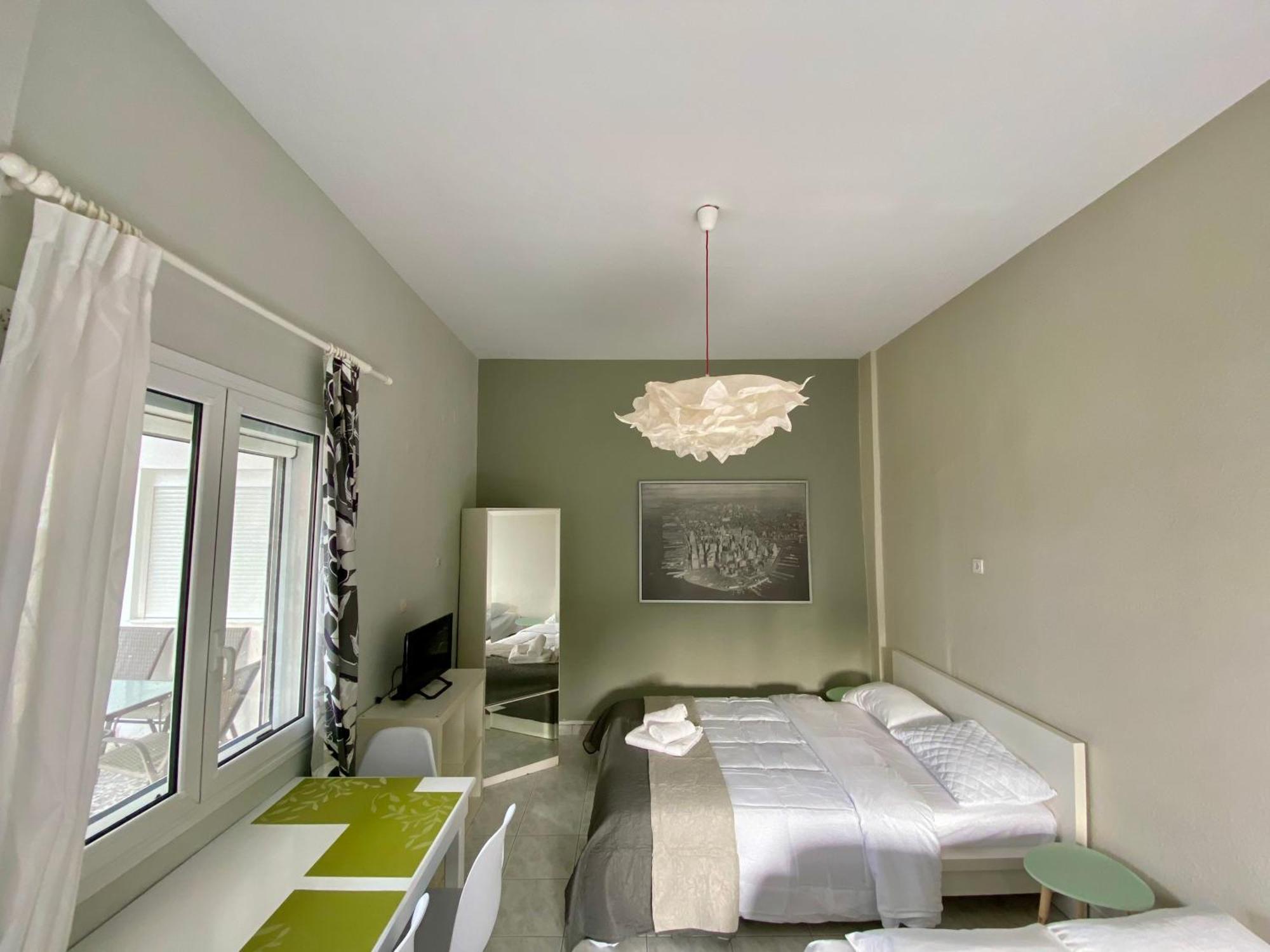 Venice Studios & Apartments Stavros  Luaran gambar
